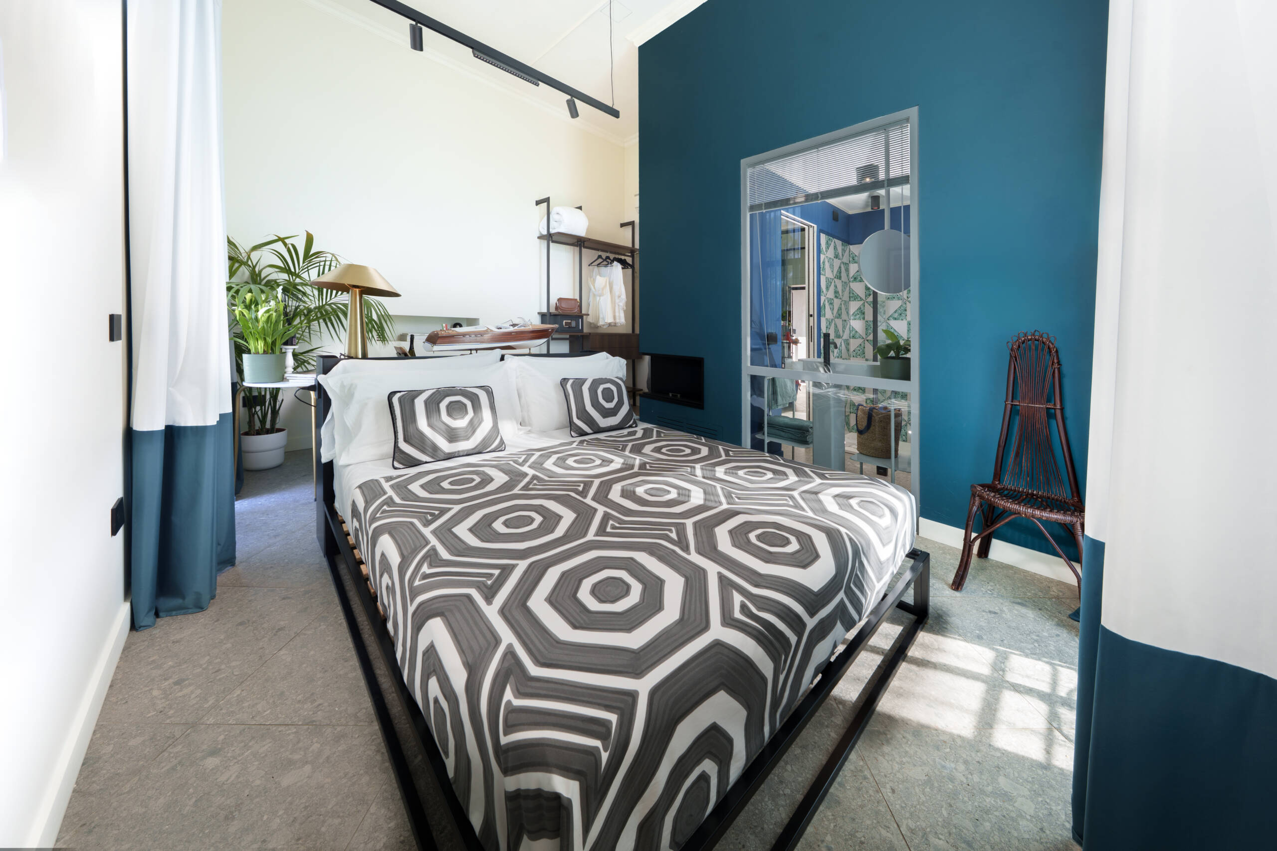 Shooting-Mille912-00